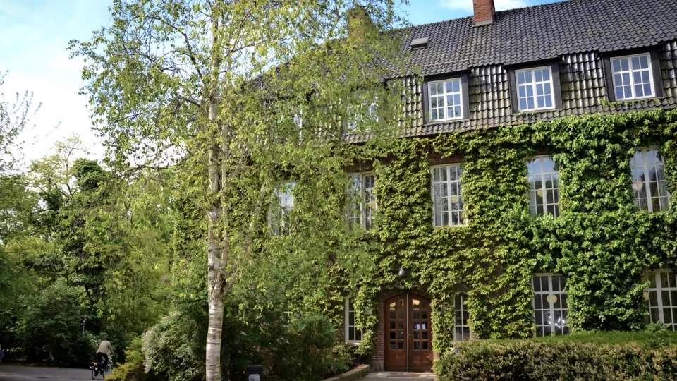 The building Gamla polikliniken. Photo