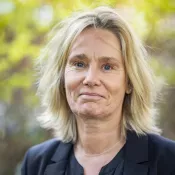 Porträttfoto på Åsa Lundqvist. Fotograf Johan Persson.